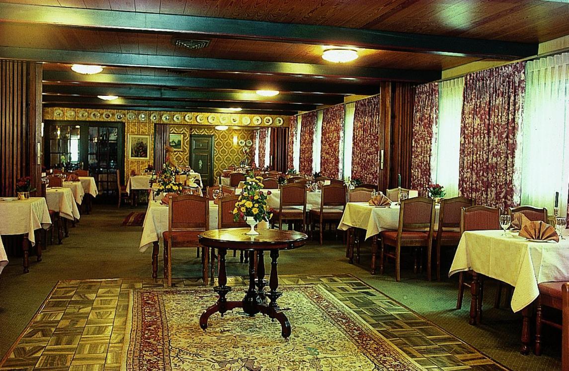 St. Binderup Kro Store Binderup Экстерьер фото